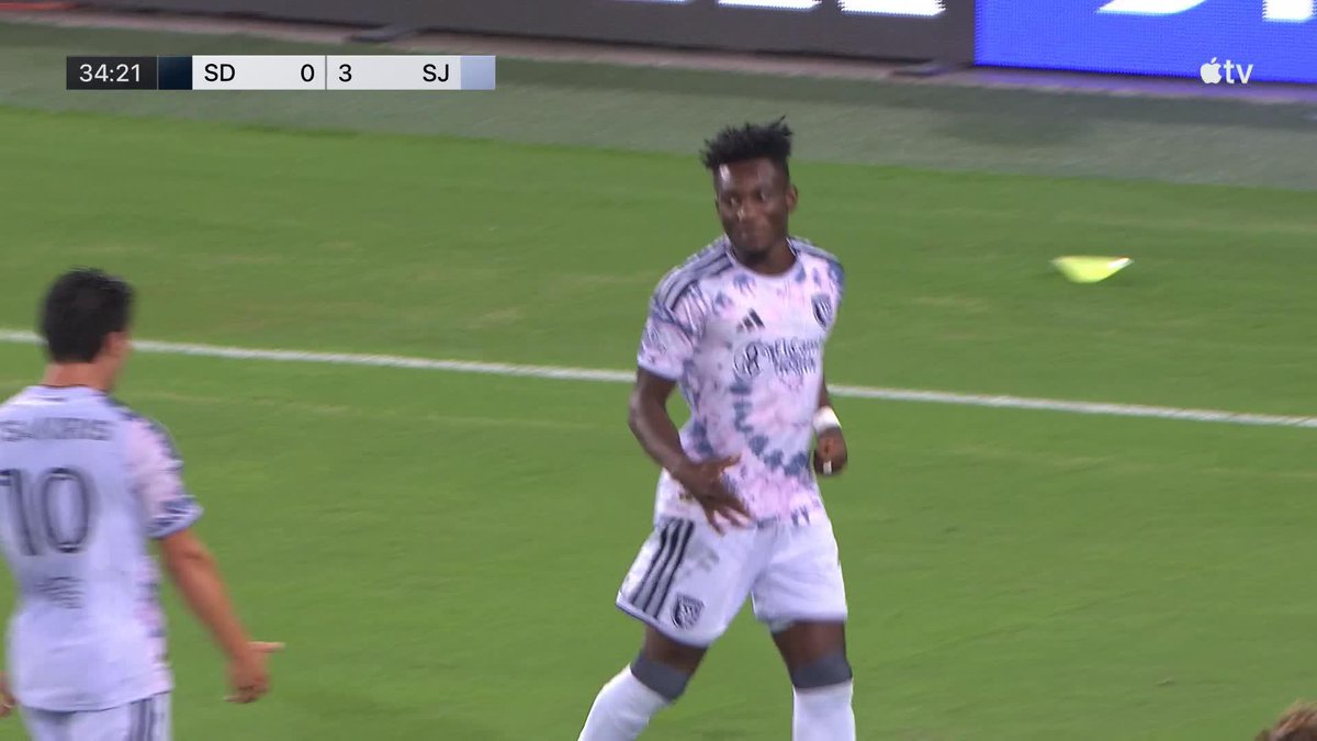 The trivela assist 🥵 Bouda makes it THREE for San Jose Earthquakes!