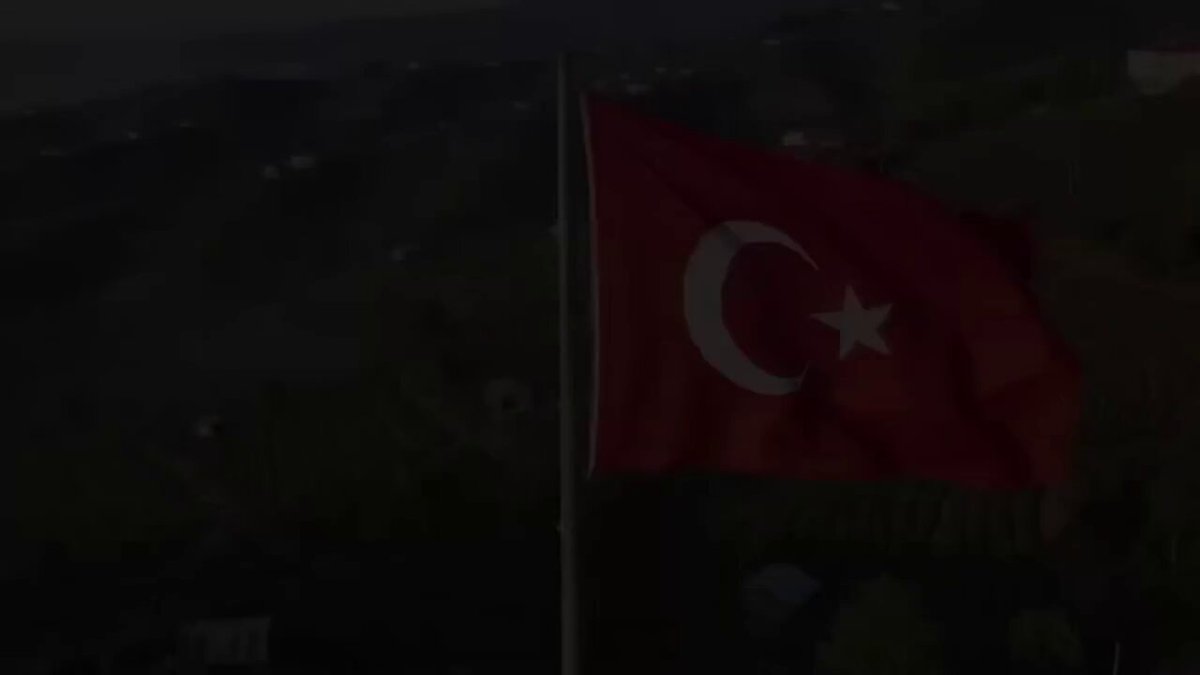 ROKETSAN'ın Hipersonik Sistemler Projeleri; katı yakıttan scramjet motorlara geçişi ve mühimmatların terminal safhadaki yüksek manevrasını hedefliyor. Sistemler, Türkiye'nin Mavi Vatan ve sınır ötesindeki operasyonlarında A2/AD (Erişimi Engelleme) gücünü artıracak. — ASELSAN