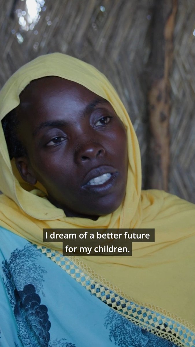 📍#SouthSudan: Up to 3,000 refugees and returnees continue to arrive from Sudan every week. Esraa is one of them. WFP cash assistance helps her feed her family. 🆘Without urgent support, food and nutrition assistance for the most vulnerable refugee families could come to an end.