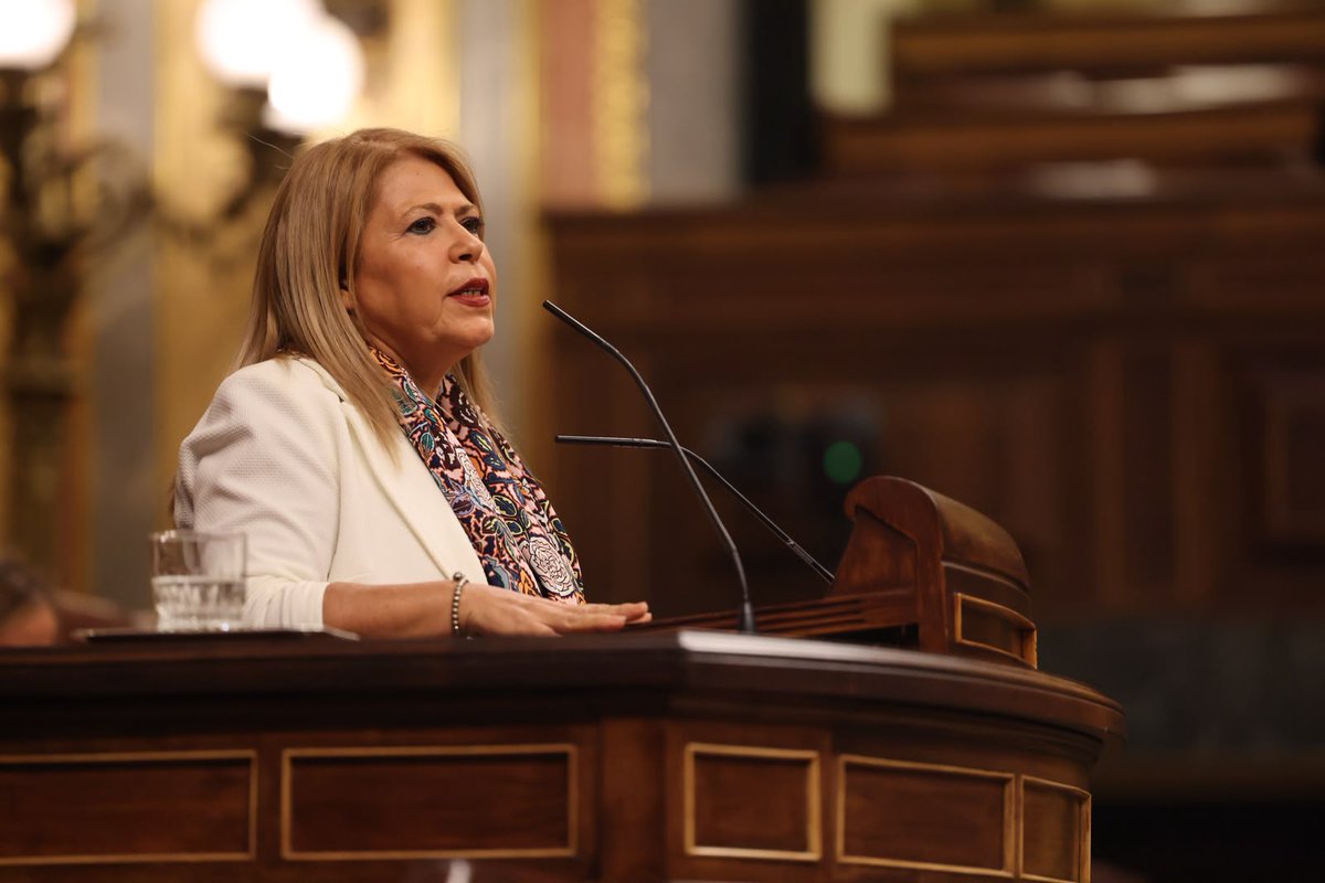 Mucho golpe en el pecho con Ceuta, pero ningún alcalde del PP ni presidente autonómico ha ofrecido espacios de acogida para los menores. Una pancarta no protege. Una concentración no resuelve. Si quieren estar con Ceuta, que actúen. 🏛️ Mamen Sánchez