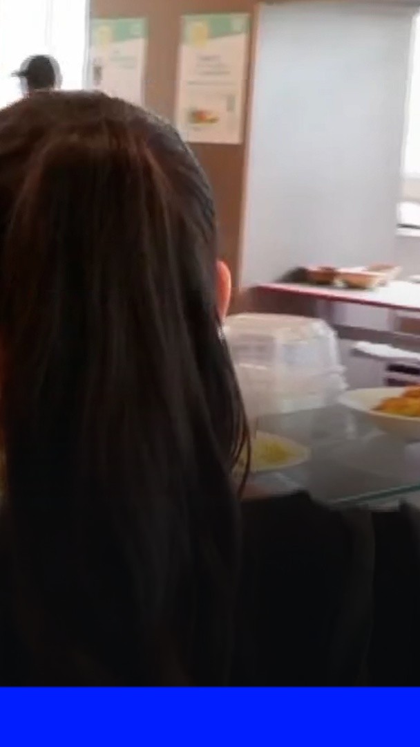 "C'est imbattable": les étudiants se ruent sur les repas à un euro du Crous