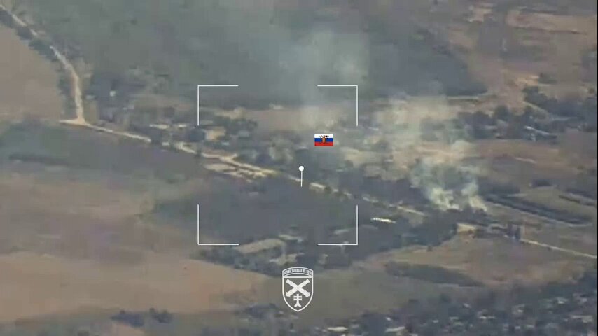 Ukraine's 44th Separate Artillery Brigade is using drones for counter-battery operations against Russian artillery. Footage shows multiple targets being hit, including 2S3 Akatsiya self-propelled artillery systems and 2A65 Msta-B towed howitzers. #Ukraine