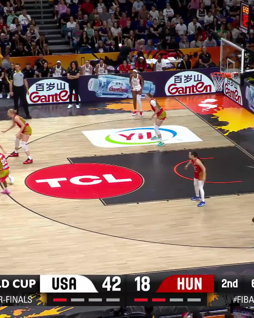 USA 🇺🇸 been firing on all cylinders 🔥 59 points in the first half is their all-time high in World Cup knockout games history 😳 #FIBAWWC | FIBA Women's Basketball World Cup