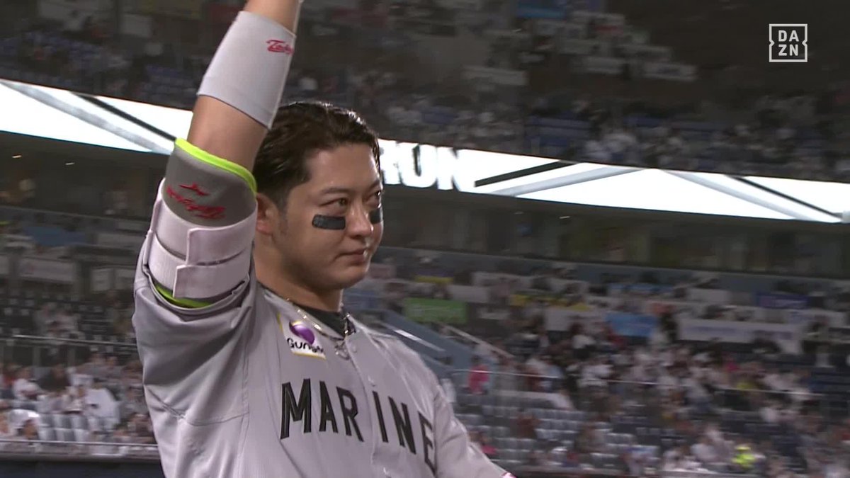 思い切り振り抜いた 佐藤都志也 2試合連続の17号2ラン 3回の盗塁阻止など攻守で躍動 ⚾️ロッテ×楽天 #chibalotte #だったらDAZN