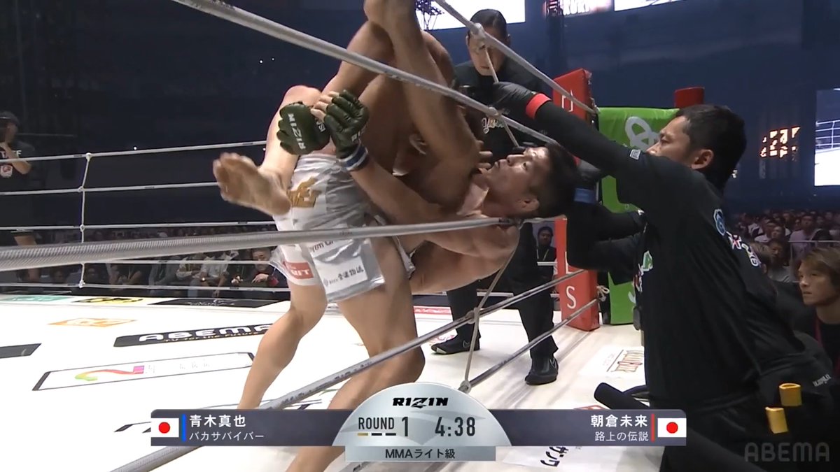 【🔴LIVE】 RIZINの舞台に帰ってきた青木真也!! ゴングと同時に果敢にタックルを仕掛ける それぞれの時代を背負った二人の一戦 その勝負を制したのは 第7試合 朝倉未来 vs. 青木真也 『超RIZIN.5 浪速の超復活祭り』 ABEMA PPVで完全生中継📡