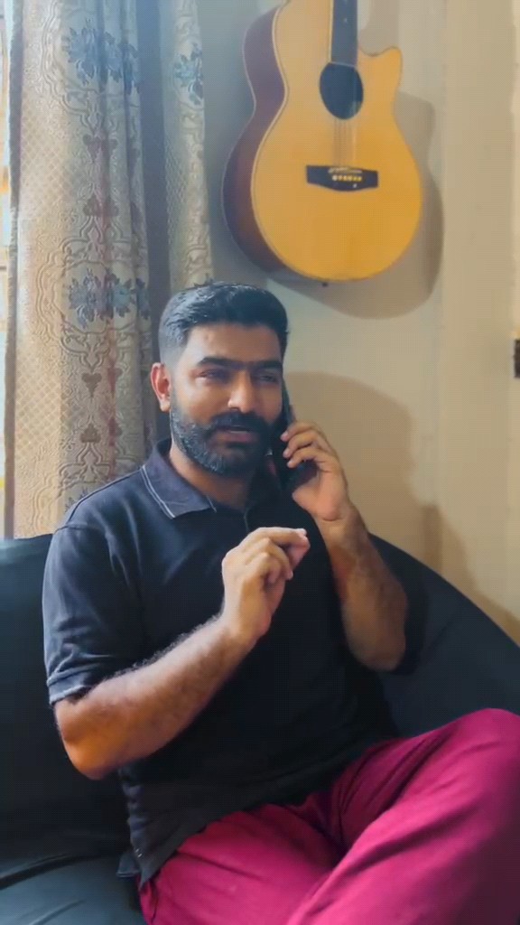 ہم ایک مثالی صوبہ بنانے جا رہے ہیں ، سی فیسنگ تھری سائیڈ کارنر حوادار چوبیس گھنٹے بجلی پانی گیس ڈرونز کے ذریعے گھروں تک راشن پہنچانے کی سہولت ، فللائنگ کارز ، کنٹرول ٹریفک اپنی بھینس اپنا دودھ جیسی فلاحی اسکیمیں۔ #FakeeraCall