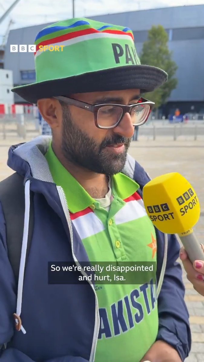 🗣 "We're really disappointed and hurt!" Isa Guha speaks to Pakistan fans at Edgbaston about a turbulent few weeks for their team.