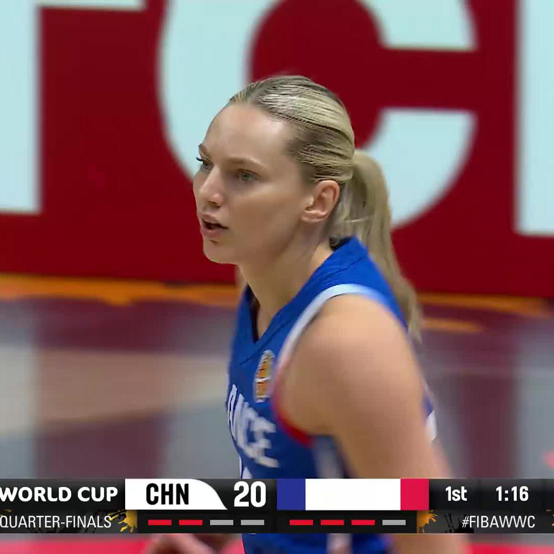 How do you even defend her?! 😳 Marine Johannes drops 15 PTS and 7 AST, helps France 🇫🇷 en route to the semi-finals! 🔥 #FIBAWWC