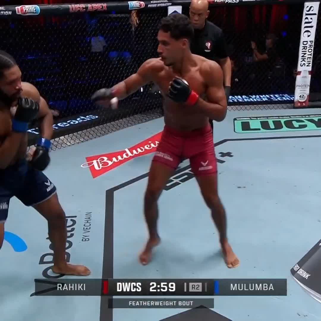 Marwan Rahiki is a technician in there man… #UFCNoche