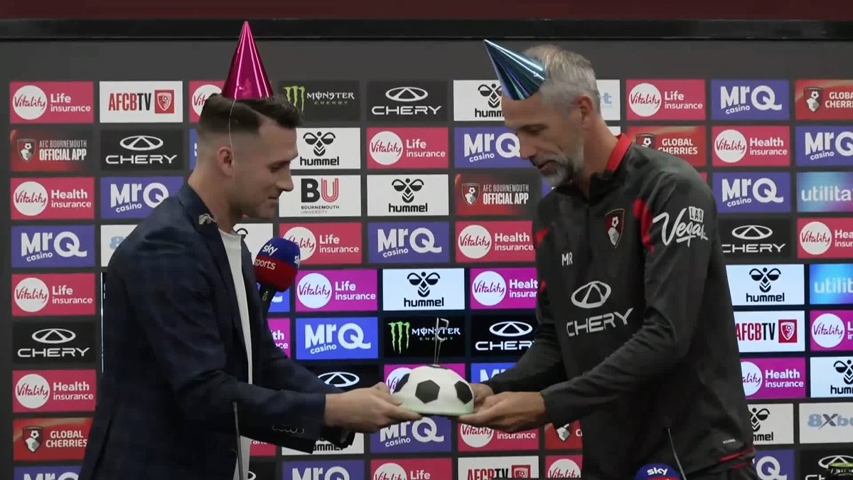 Bournemouth's Marco Rose received an early birthday surprise during his press-conference today 🥳 😅