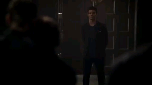 Some scenes from The Originals are pure gold. I wish i could watch this show again for the first time.