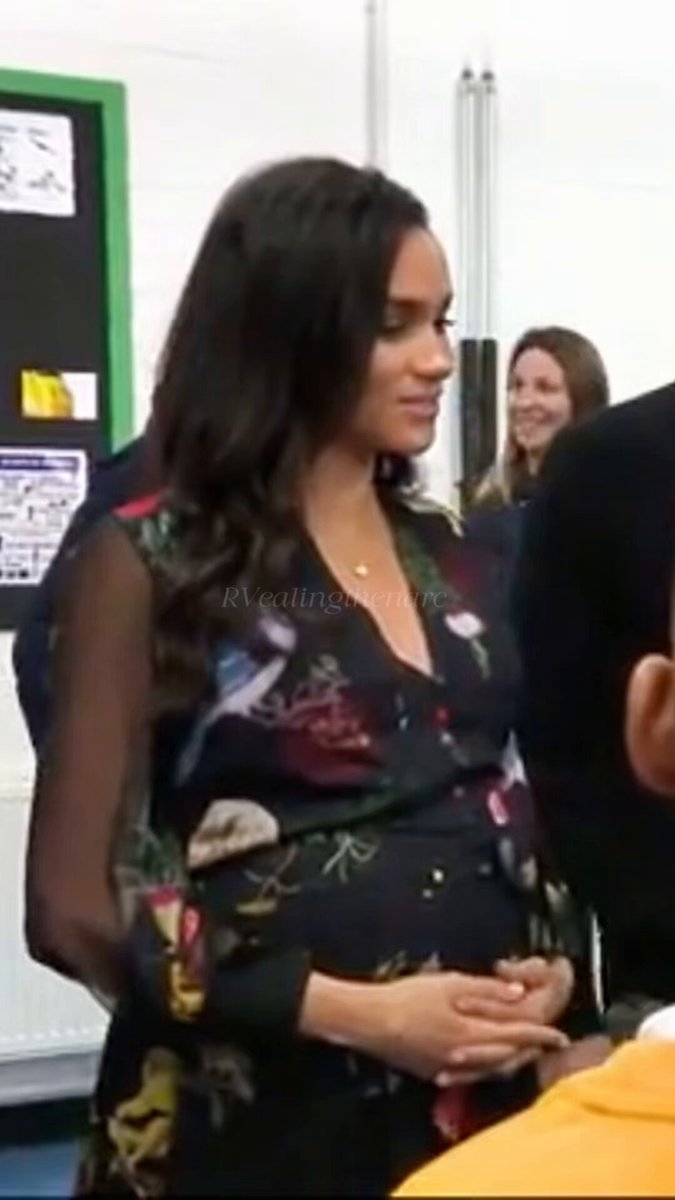 It’s the jaw tension that caught my attention. 👀 Watch the expression as Meghan interacts with the children in 2019. What do you read from this moment? #MeghanMarkleExposed #MeghanMarkleIsANarcissist #RevealingTheNarc