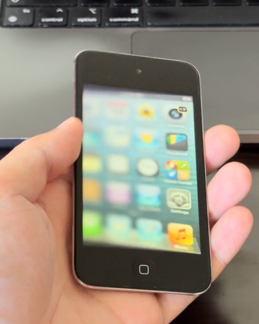 iPhone Duo, meet iPod touch 4. Powered by PocketJS 😎