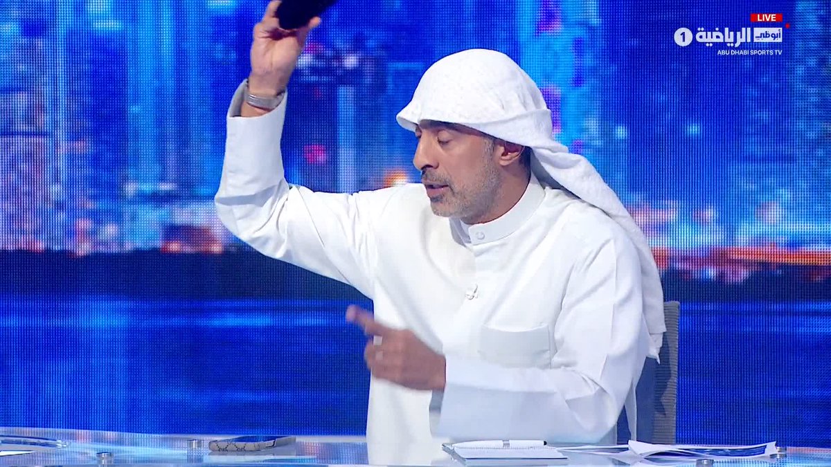وليد علي: أرفع العقال لجمهور الوصل بعد هذه اللفتة الرائعة تجاه سفيان وحسين رحيمي برنامج #FULL_TIME #دوري_أدنوك_للمحترفين