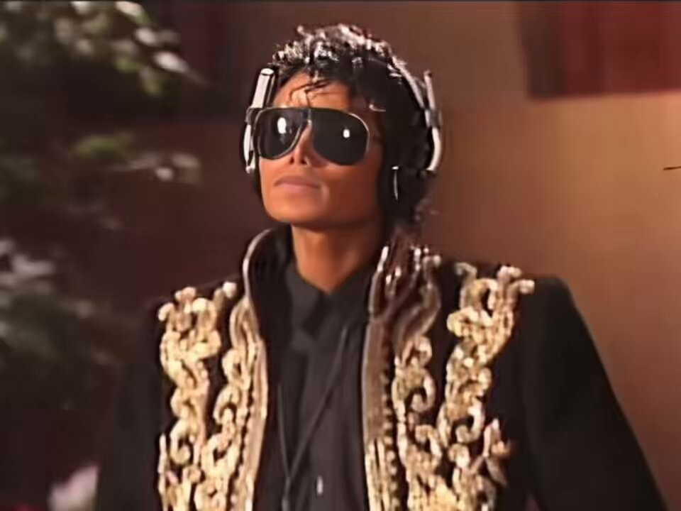 “we’re gonna be starting now baby” 🫦🫦 and then his whispers.. oh okay !