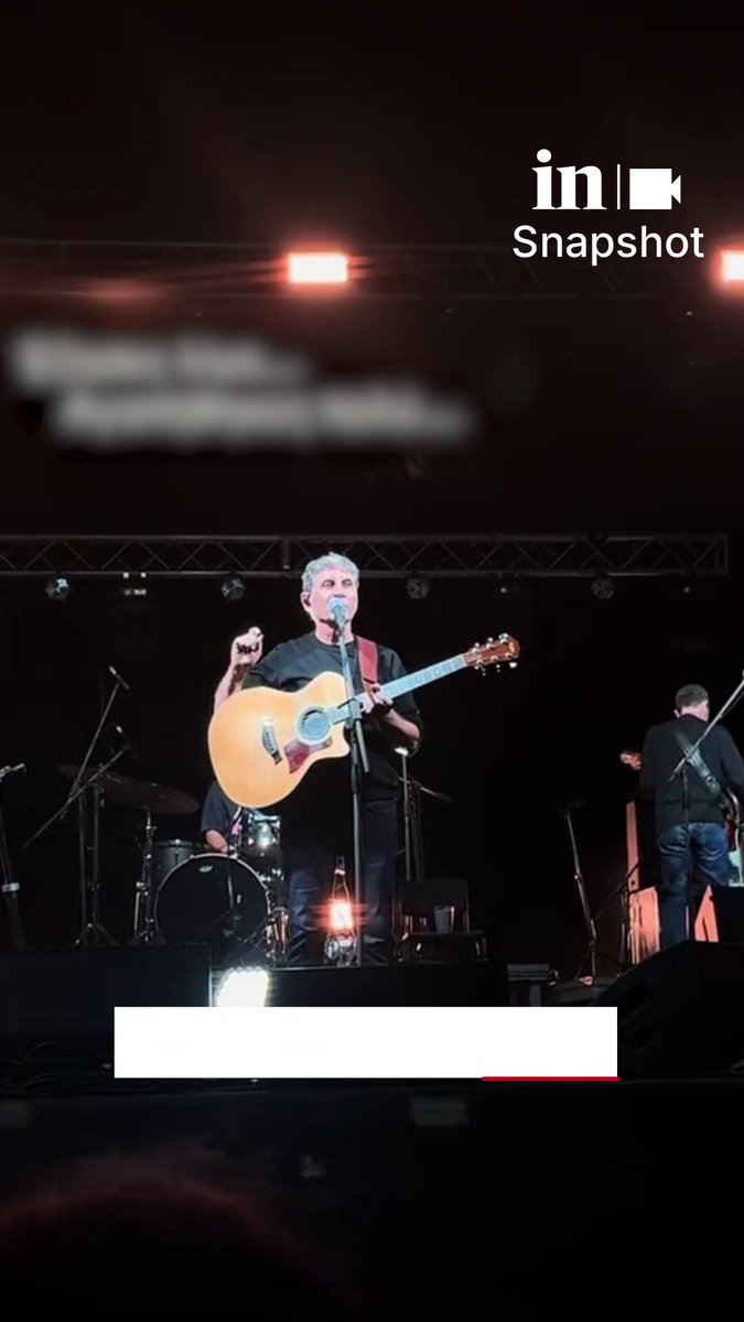 🕊️ «Καλό ταξίδι σε αυτή την ψυχή»… Με αυτά τα λόγια ο Σωκράτης Μάλαμας αποχαιρέτησε τον Γιώργο Μαζωνάκη, σε ένα συγκινητικό μήνυμα που άγγιξε τους πάντες. ❤️ 🎶 Δύο ξεχωριστές φωνές της ελληνικής μουσικής, με μια στιγμή γεμάτη συναίσθημα και σεβασμό. 🎥_giwta.19