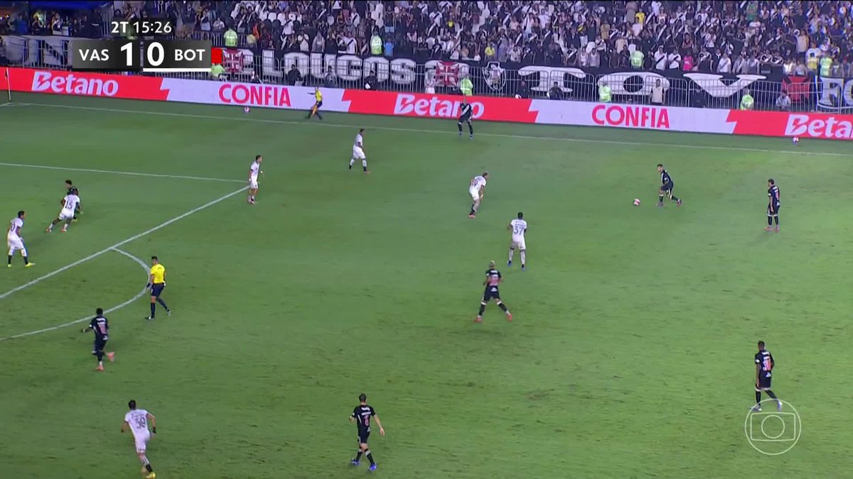 O último gol marcado por Philippe Coutinho, atuando pelo Vasco em fevereiro deste ano. O meia é o mais novo reforço do Santos e jogará ao lado de Neymar.