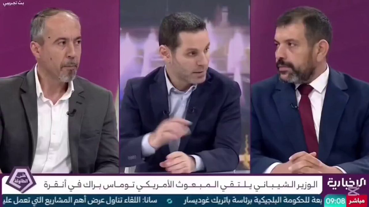 الأستاذ على اليمين يمتلك فهمًا عميقًا وقدرة لافتة على التحليل، تضاهي ما نسمعه من كثير من الخبراء والباحثين في مراكز الفكر الأميركية