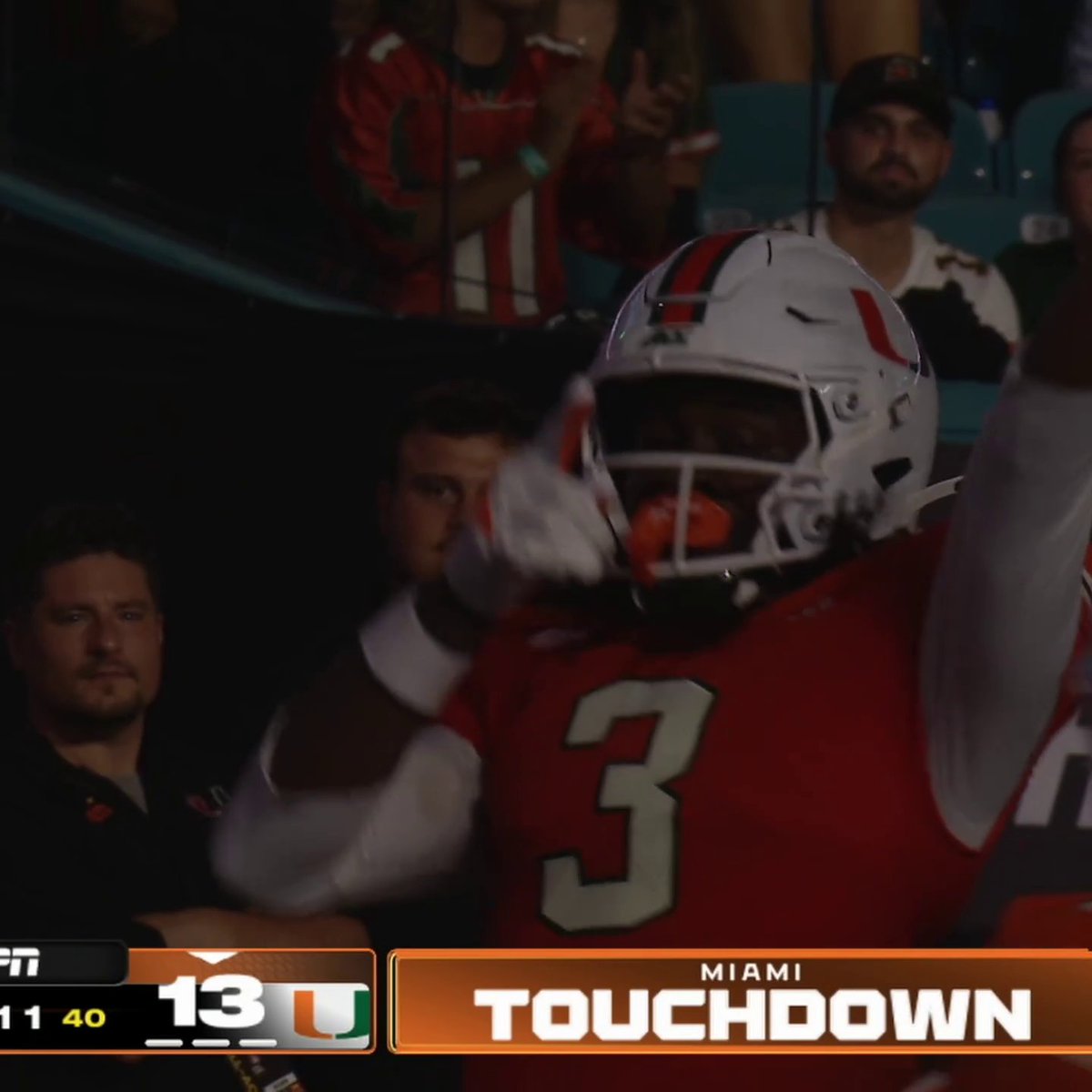 DARIAN MENSAH DIME 🎯 He finds Joshua Moore for a 55-YD TD‼️