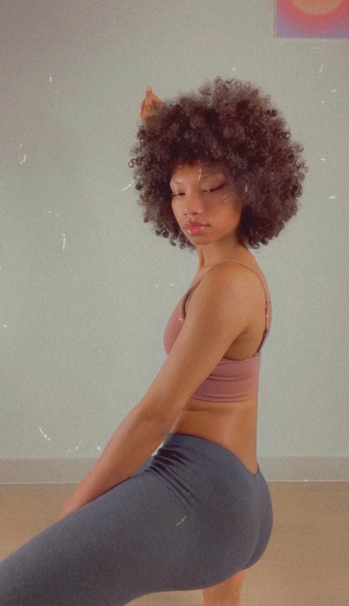 Another hip day another movement 💆🏽‍♀️🥰