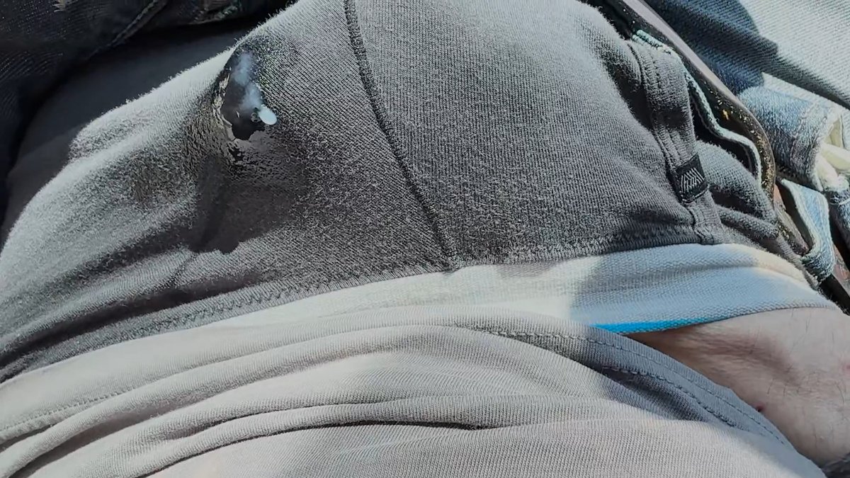 Awesome public car bate! I was keeping myself right on the edge, I don't nut till the very end. It seemed like it lasted fuckn forever. #Horny #CumInUnderwear #HandJob #Bulge #CarBate #Bulto