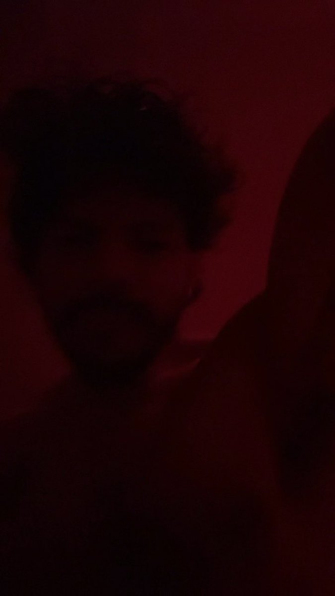 Ya duérmanse o me les aparezco 👻