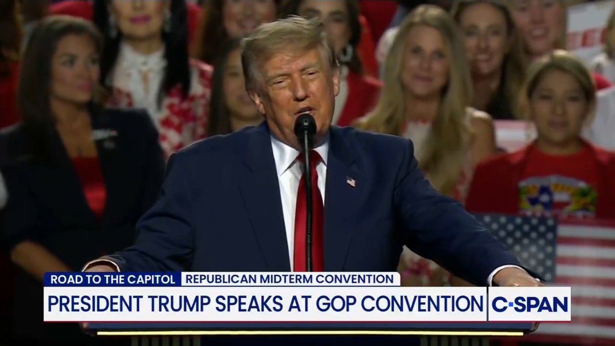🇺🇸 | Presidente Trump: "Tienes que fingir que estoy en la boleta. Estoy en la boleta, estoy en la boleta, él está en la boleta."