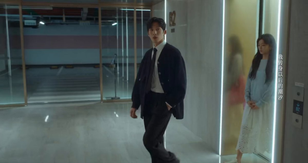 คือซีนนี้อ่ะ แบบแกไม่กลัวคนในออฟฟิศรู้กันจริงๆดิ โลกใต้ลานจอดรถที่อาจจะมีคนในออฟกำลังอยู่ในรถงี้ เขินมากแต่กูแอบขวัญผวา 2ปีมีวันศุกร์ไปกี่วันแล้ว มันจะไม่มีคนรู้คนเห็นได้ยังงายยยยย #ฤดูใหม่นี้มีเพียงสองเรา #TheEarlySpring