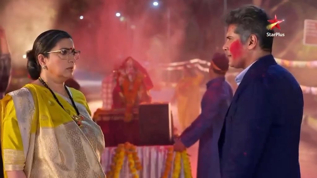 AND WE ARE SO BACK🔥🫠 TUHIR’S FACE OFF DURING GANPATI OMFG —CAN’T KEEP CALM. 🤯😭 Smriti Z Irani Amar Upadhyay Ektaa R Kapoor #KyunkiSaasBhiKabhiBahuThi #SmritiIrani #KSBKBT2 #TuHir #AmarUpadhyay