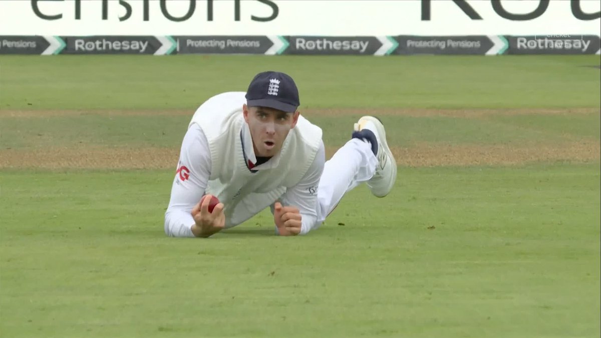 What a grab! 😱 A stunning catch from Dan Lawrence brings Shan Masood's innings to an end 🙌