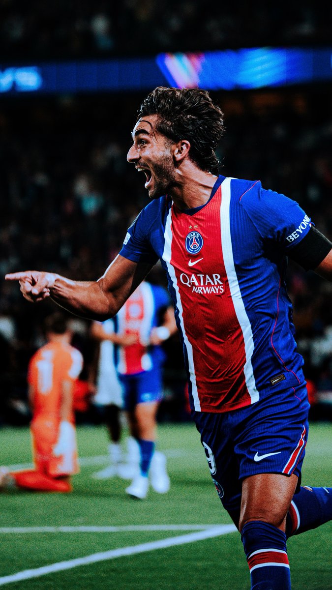 ¡El triplete de Ferran en su primer partido de Champions como 🔴🔵! 🦈 ⚽️⚽️⚽️