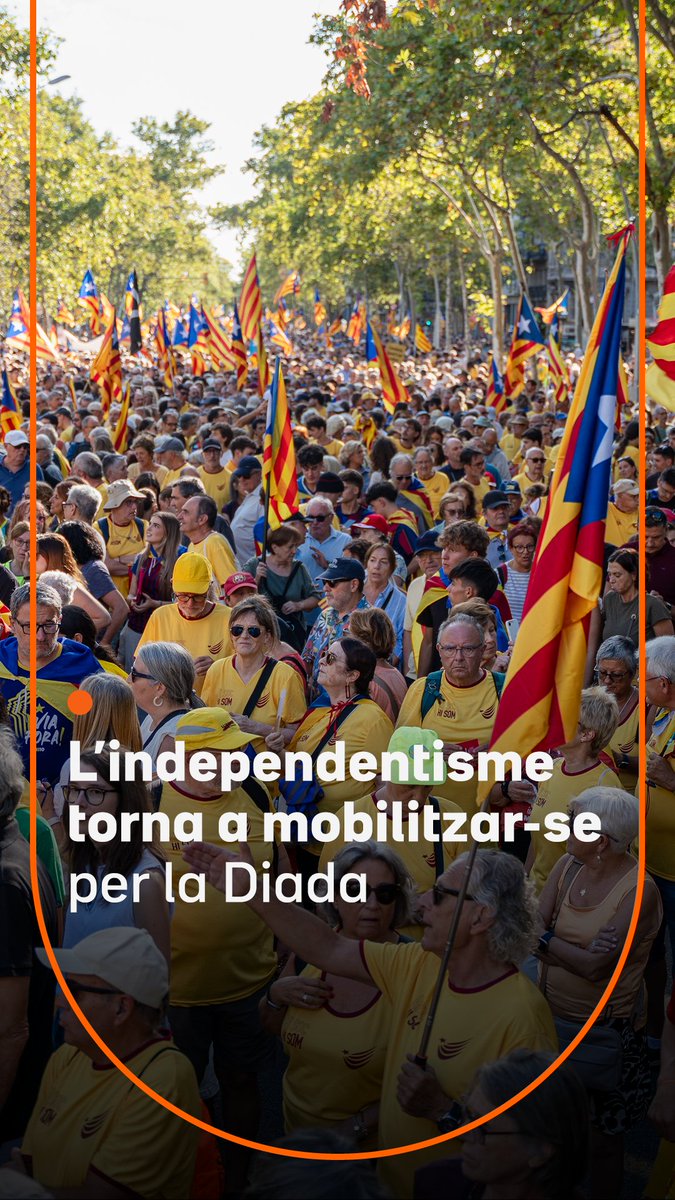 L’independentisme ha tornat als carrers per la Diada amb manifestacions descentralitzades. Milers de persones han sortit a Barcelona, Girona i Amposta convocades per les entitats sobiranistes #Diada3Cat
