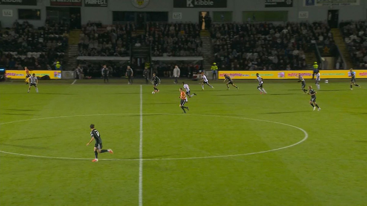 🆕 A look at the VAR check as Celtic's Shim Mheuka saw his goal disallowed at St Mirren. Watch the first Scottish Football VAR Review of the season for more on this and other incidents. Link to the show in comments ⤵️🔗