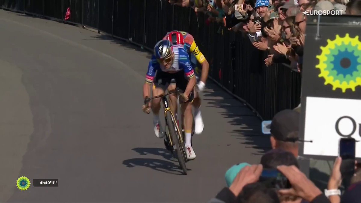 REMCO CALIENTA PARA EL MUNDIAL 🔥 Evenepoel se lleva el Grand Prix de Quebec en un mano a mano precioso con Ciccone #LaCasadelCiclismo