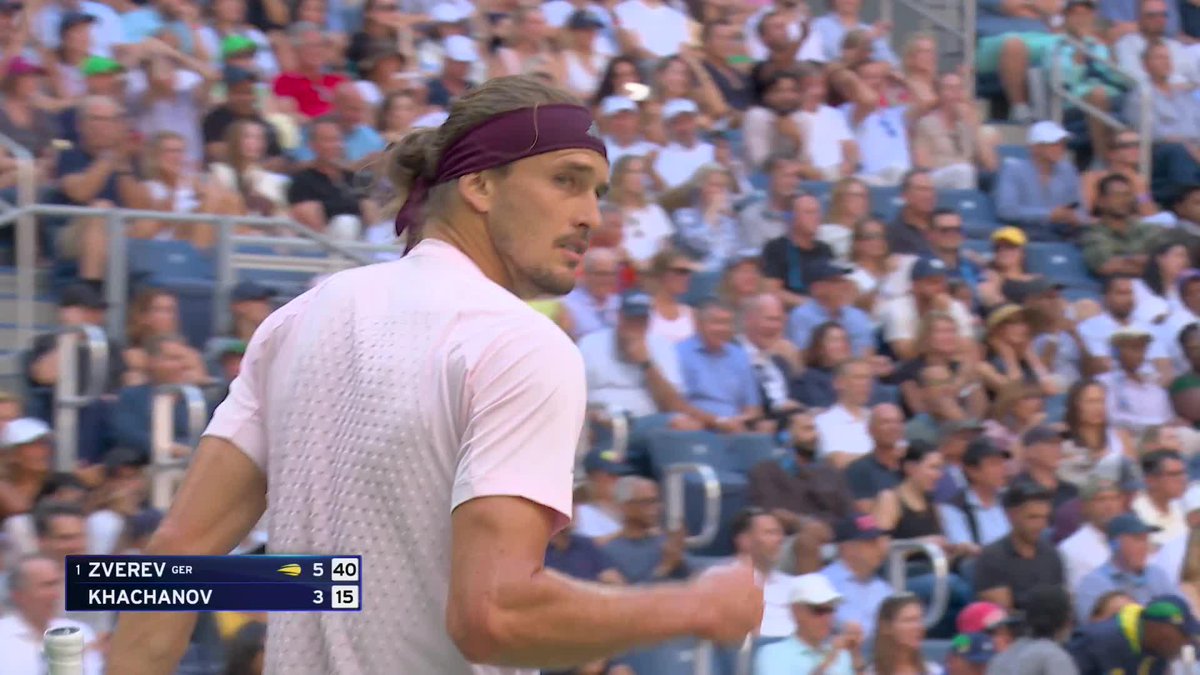 Alexander Zverev claims the opening set 6-3 vs Khachanov!