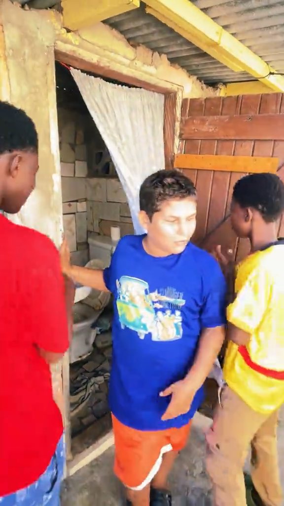 These youngings dey tear me rough 😂 DBee and Brofolee