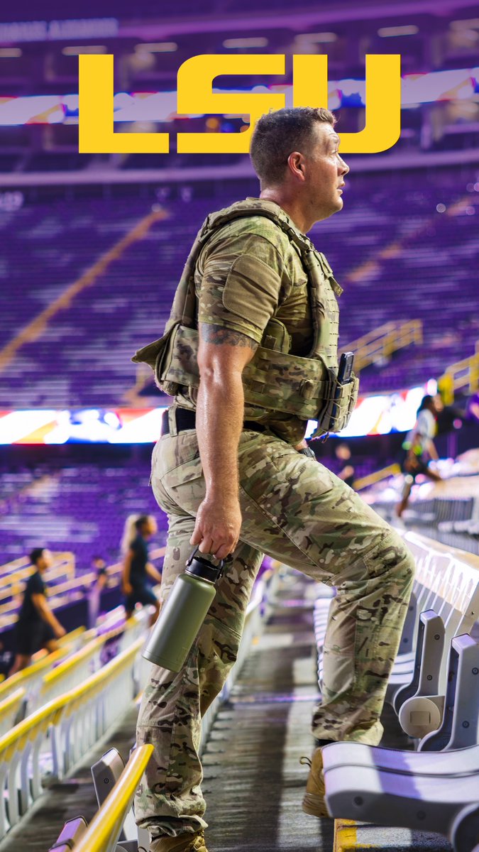 Each year, LSU Corps of Cadets students and first responders climb the steps of Tiger Stadium in honor of those who made the ultimate sacrifice on Sept. 11, 2001. We will never forget. 🇺🇸