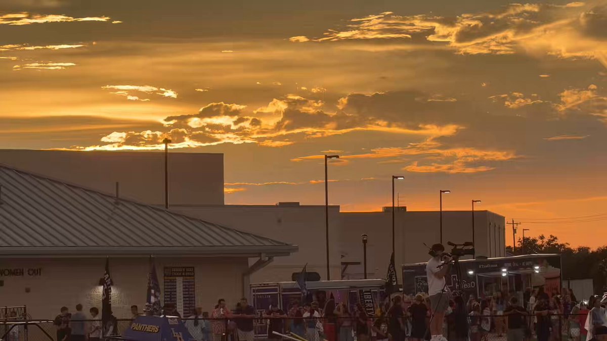 Sunsets here in Texas go unmatched. God is GOOD!