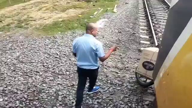 ⚡Train No. 75680 Karimganj – Agartala MEMU train was entering Patharkandi Station when a motorcyclist suddenly came in front of the train along with his motorcycle and stopped on the track. The Loco Pilot (LP) immediately applied the emergency brakes and stopped the train. LP thought the motorcyclist would not survive. But when he got down and checked, he found that the train had stopped just one foot away from the motorcycle, saving a life.