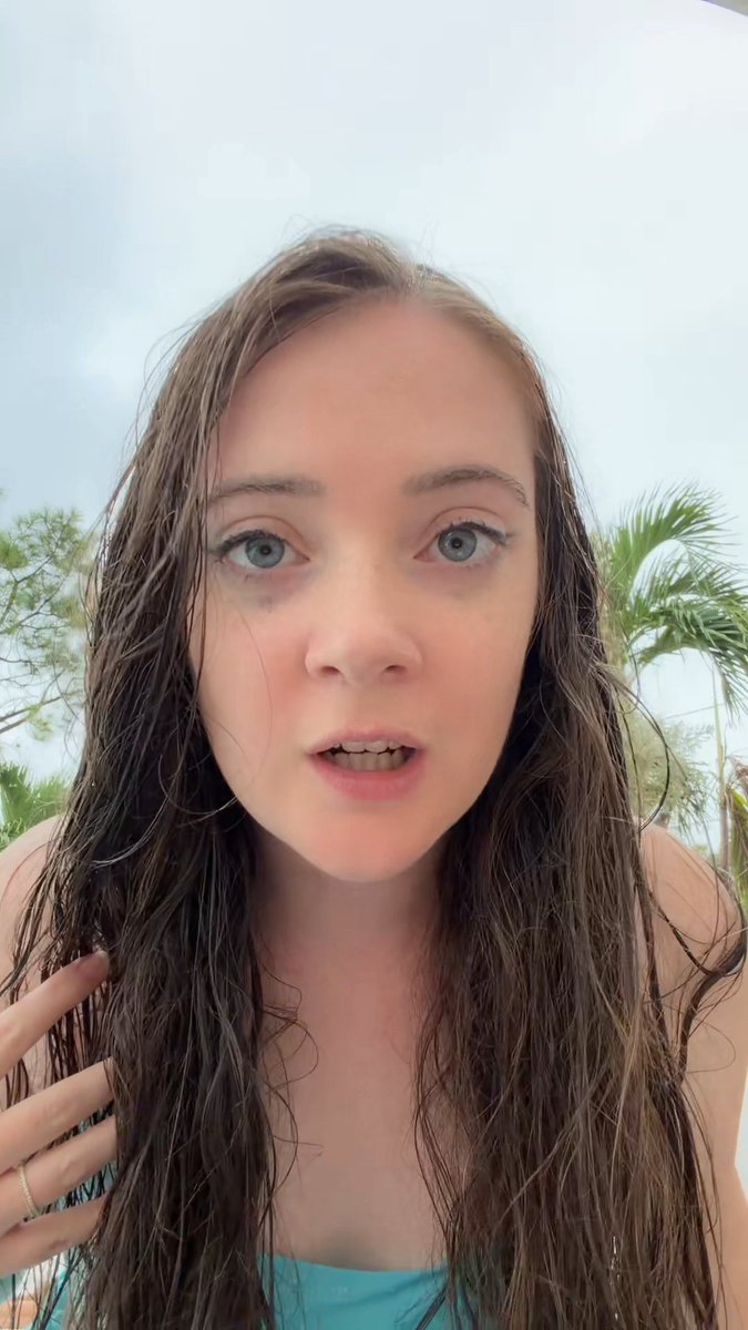 What’s a little rain between friends? 🤭