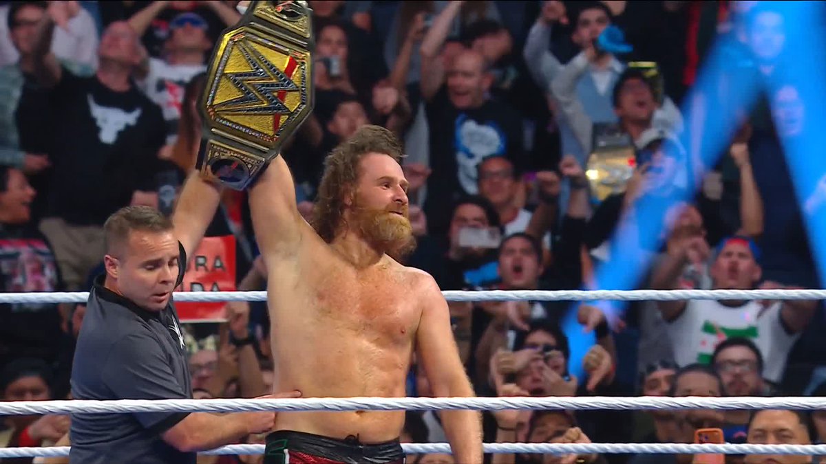 Sami Zayn es el nuevo Campeón de WWE 😱 #SmackDown