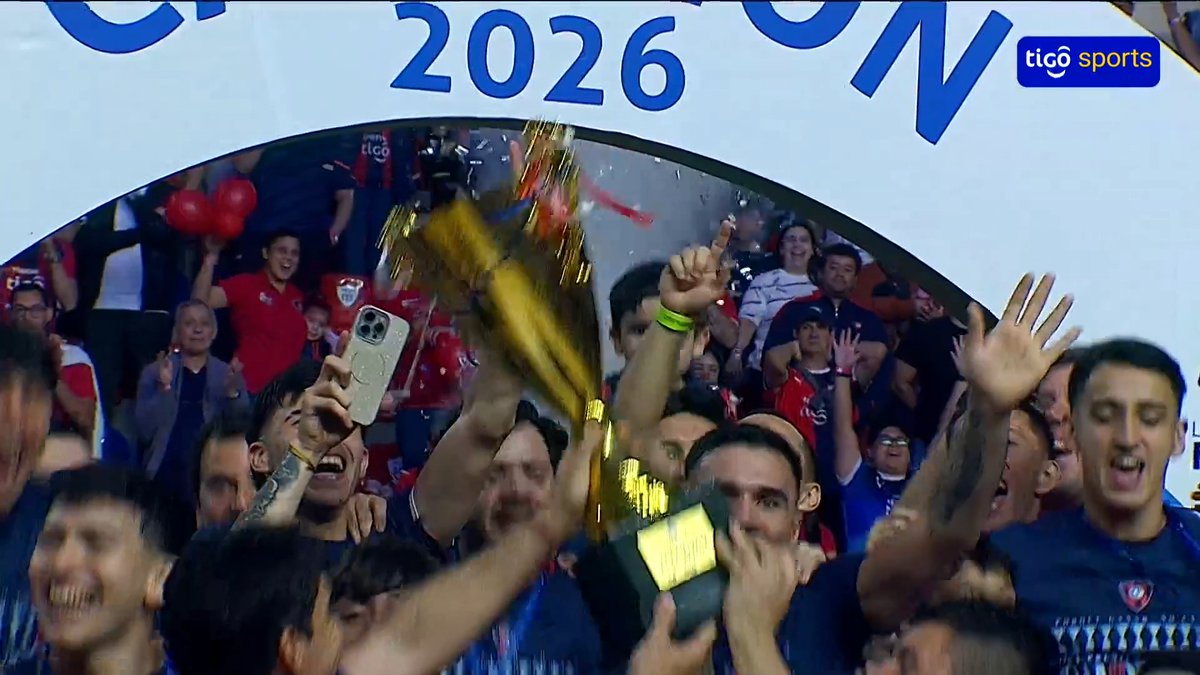 🏆¡La N°11 llegó a Barrio Obrero!🏆 🔵🔴Cerro Porteño es el flamante campeón de la Liga Premium de Futsal 2026. #LigaPremium