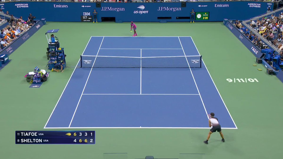 A cross-court beauty from Ben Shelton!