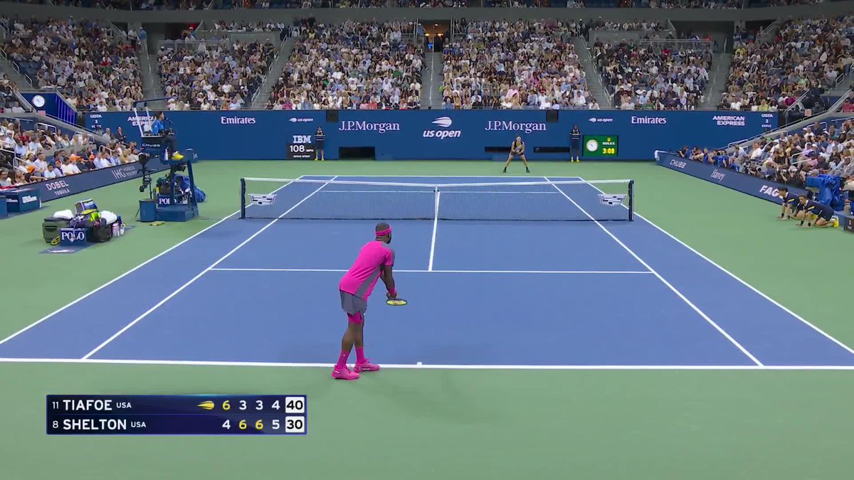 Frances Tiafoe gets a hold when he needs it the most! 5-5 in the 4th 👀