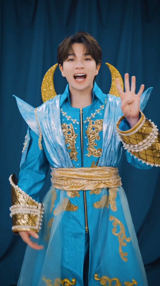 /／ ⠀ミニアルバム「LOVE ENG!NE」 ⠀リリースまであと4日❣️ \＼ ⠀ 今日は #塩﨑太智 から💙 Spotifyでトラックリストをチェック&amp; 事前登録をしながら待とう🎧 ▶︎ ⠀ M!LK OFFICIAL #MILK