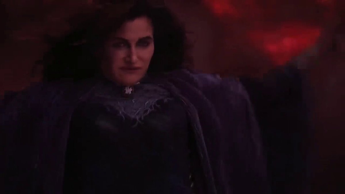 Wanda doing a uno reverse card on Agatha. The simplicity of its execution yet the concept was HISTORICAL. Wanda acting like she's weakening so Agatha would not pick up on some of her missing shots which were secretly runes. That's how I realized Marvel shows don't need multiversal global level scale of vfx scenes to make a peak ending. It only needs a good writer who actually understands the character. #ScarletWitch #Wandavision