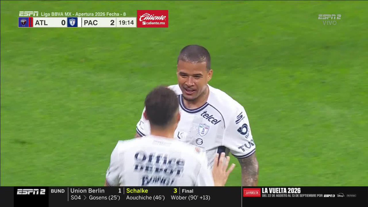 ¡DOS GOLES EN MENOS DE 10 MINUTOS! 😳🔥 🤩 Kenedy aprovechó un rebote afuera del área, y terminó por ponerla en el ángulo. EN VIVO por ESPN y #DisneyPlus Premium. 📺