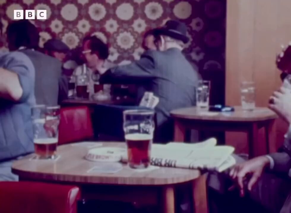 Our pubs and social clubs have always been the backbone of Britain. Without them, we are nothing. 🍻⏳️