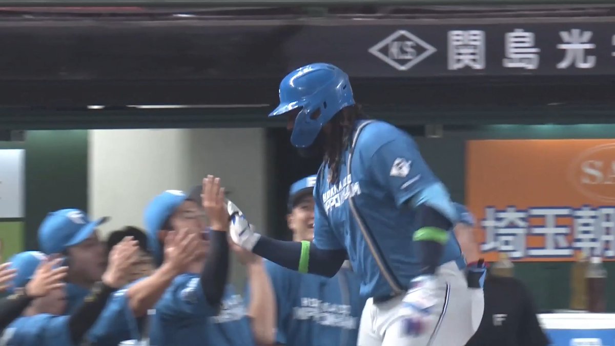 逆方向への一発💪 北海道日本ハム レイエス 選手の第32号先制ソロホームラン🌈