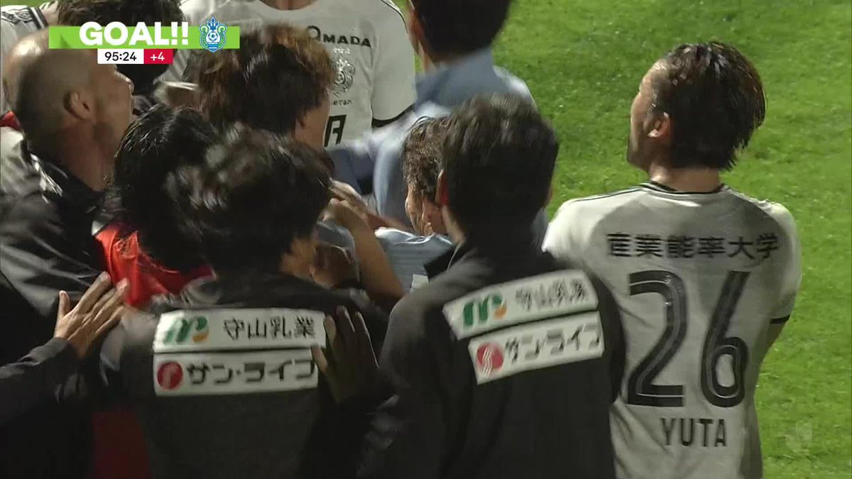奇跡のラストプレー✨ 奥埜の放ったFKが直接ゴールへ突き刺さる!👟 🎦 ゴール動画 🏆 明治安田J2リーグ 🆚 八戸vs湘南 🔢 0-1 ⌚️ 90+6分 ⚽️ 奥埜 博亮(湘南) #Jリーグ